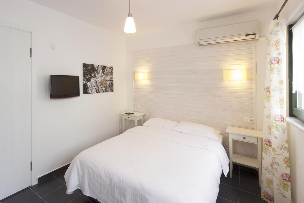 House Bozcaada Hotel Bagian luar foto